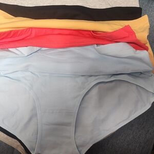 NWOT Black and Gray Panties Intimates Sleepwear